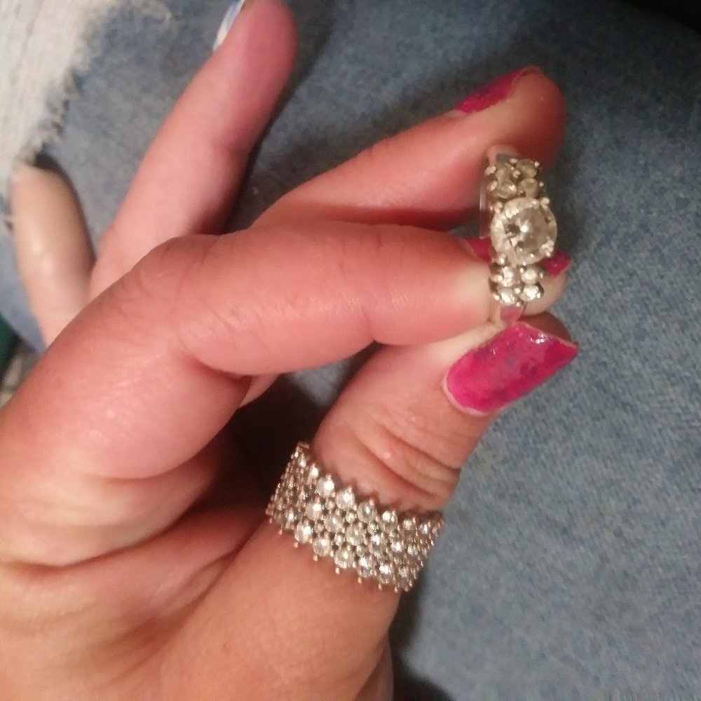 JARED'S JEWLERS 18K White Gold 1 1/2 Karat diamond engagement ring